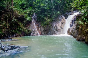 Tonpariwat Waterfall In Krabi Province (Водопад Tonpariwat.)