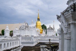 Wat Suan Dok Chedis And Stupas 01 (Wat Suan Dok, Чианг Май, Таиланд.)