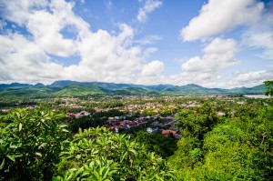 Luang Prabang Laos View From Pu Si Hill (Луангпхабанг, улицы и храмы.)