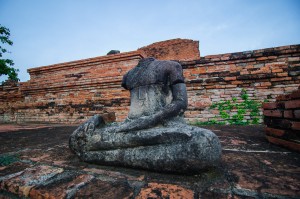 Headless Buddha At Wat Maha That Ayuthaya Thailand (Wat Maha That, Айютайя, Таиланд.)