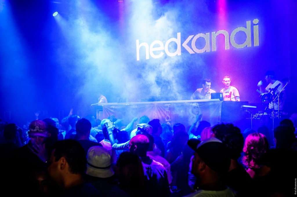 Hed Kandi residents DJ Stu Ojelay & Gilo on percussion @ Seduction Beach Club & Disco, Patong, Phuket / 21.03.2014