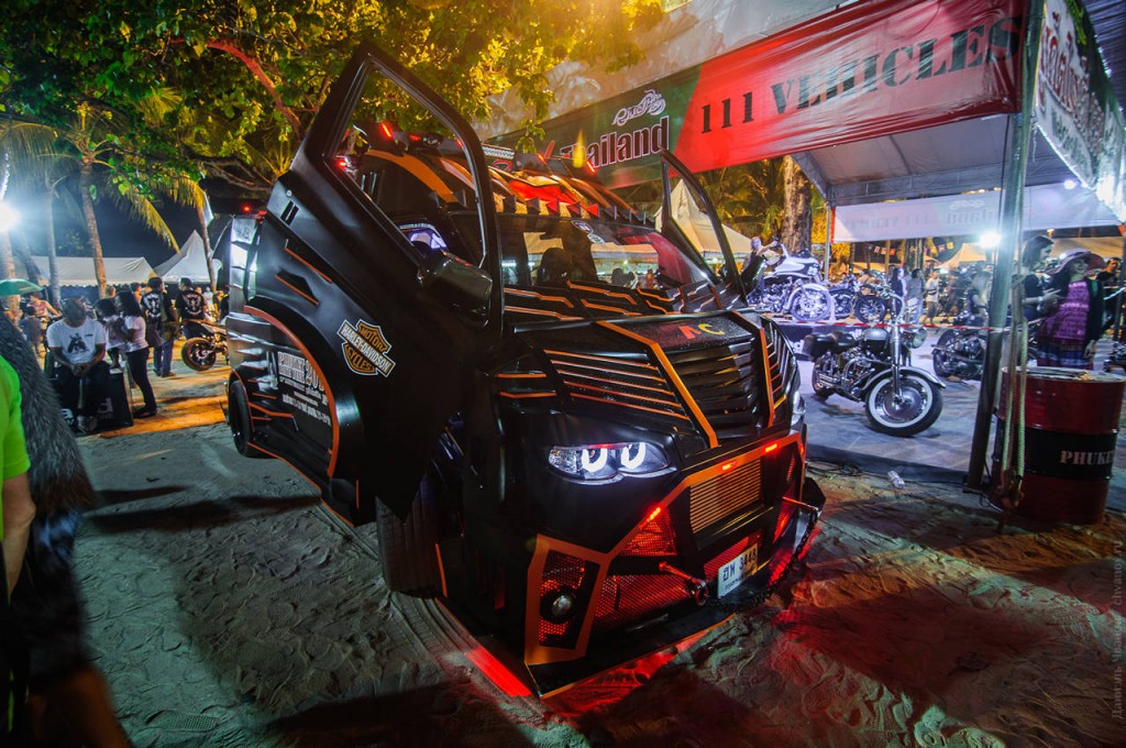 21-й Phuket bike week 2015. Харли-Дэвидсон-мобиль.
